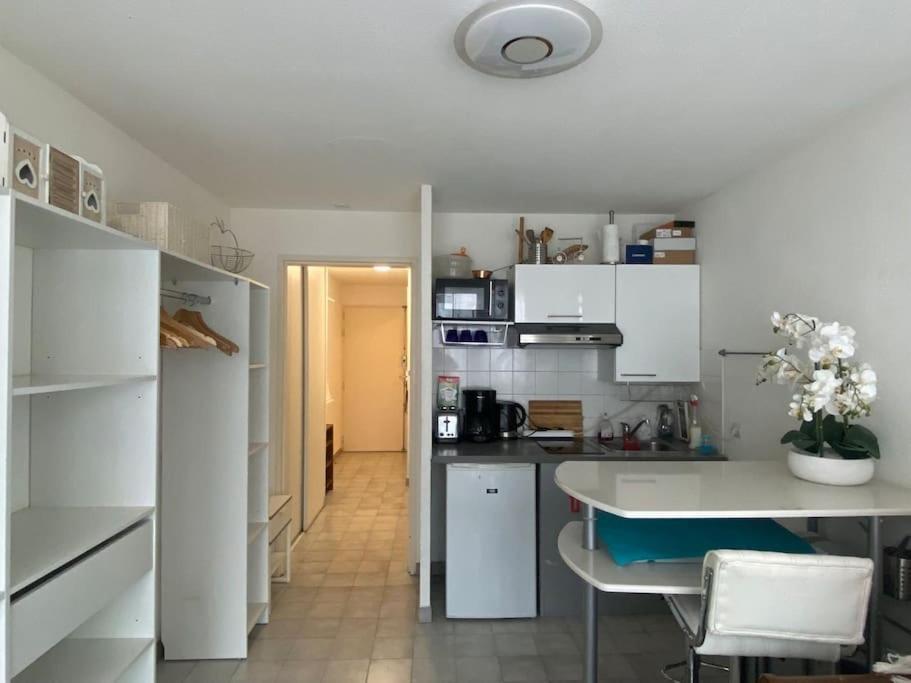 Appartement 23 M2 A Nice, 2E Ligne Du Front De Mer Buitenkant foto